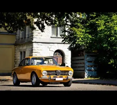Alfa Romeo GT 1600 Jun 1973 — Coupé sportif vintage, seulement 2500 km — Seitenansicht