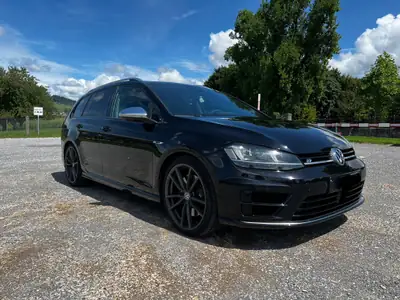 VW Golf Variant 2.0 TSI R 4Motion — Break sportif AWD 301 ch, sans accident — intérieur