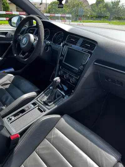 VW Golf Variant 2.0 TSI R 4Motion — Break sportif AWD 301 ch, sans accident — Miniature 12