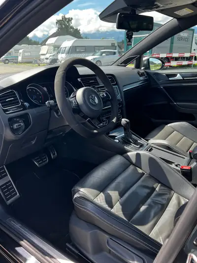 VW Golf Variant 2.0 TSI R 4Motion — Break sportif AWD 301 ch, sans accident — Miniature 11