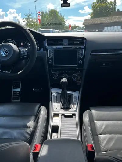 VW Golf Variant 2.0 TSI R 4Motion — Break sportif AWD 301 ch, sans accident — Miniature 16
