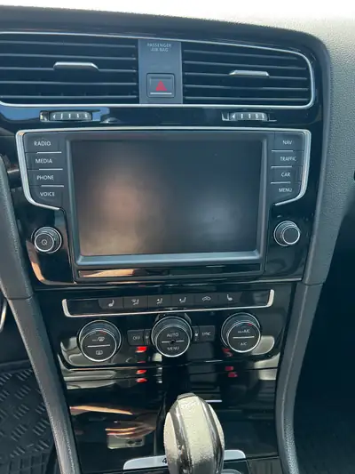 VW Golf Variant 2.0 TSI R 4Motion — Break sportif AWD 301 ch, sans accident — Miniature 20