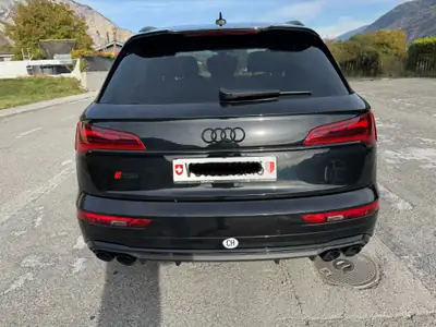 Audi SQ5 TDI Quattro — SUV sportif diesel, 342 ch et transmission tiptronic — vista posteriore