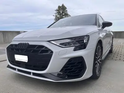 Audi S3 Sportback TFSI quattro — Berline sportive 333 ch, faible kilométrage — vista esterna
