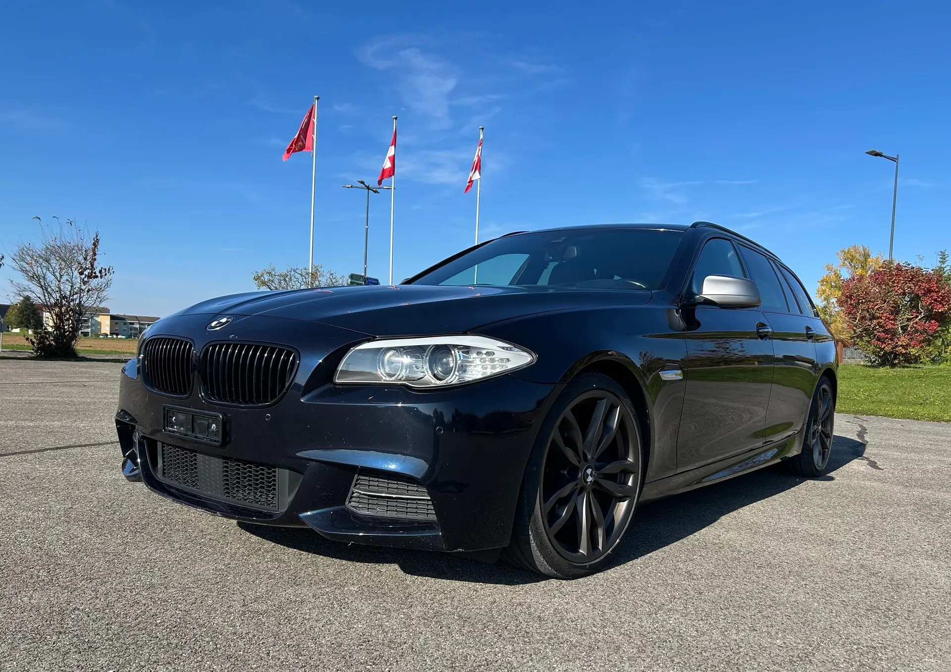 BMW M550d xDrive Touring — Break diesel 381 ch, révisions complètes effectuées