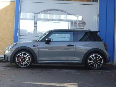 MINI Cooper John Cooper Works Steptronic — 231 ch, sportivité et efficacité réunies — Thumbnail 7