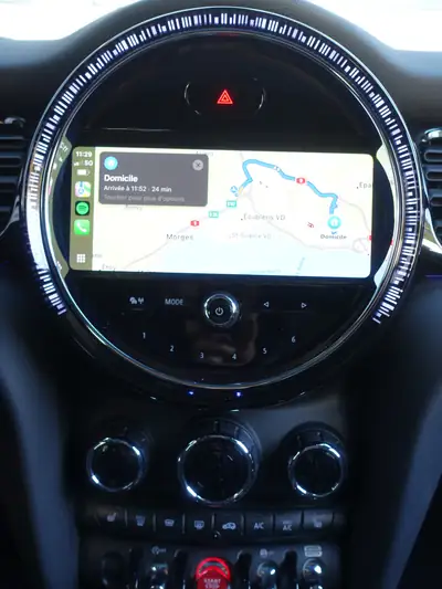 MINI Cooper John Cooper Works Steptronic — 231 ch, sportivité et efficacité réunies — Thumbnail 13