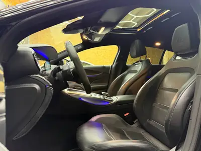 Mercedes-AMG GT 4 63 S 4Matic+ — Coupé sport 639 ch, toit ouvrant panoramique — Miniature 8