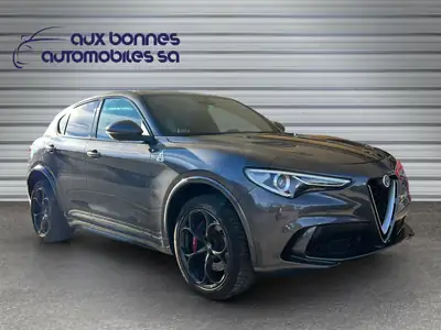 Alfa Romeo Stelvio 2.9 V6 Quadrifoglio Q4 — 510 ch, transmission intégrale, état impeccable — arrière