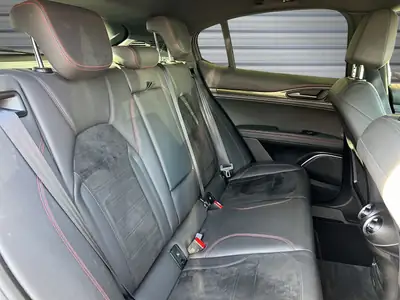 Alfa Romeo Stelvio 2.9 V6 Quadrifoglio Q4 — 510 ch, transmission intégrale, état impeccable — Miniature 14