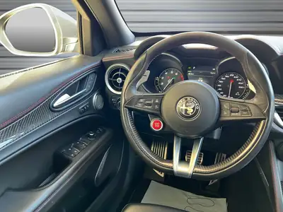 Alfa Romeo Stelvio 2.9 V6 Quadrifoglio Q4 — 510 ch, transmission intégrale, état impeccable — Miniature 17
