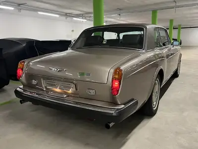 Rolls-Royce Corniche 1982 — Chef-d'œuvre britannique, historique sans accident — dettaglio
