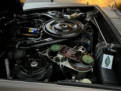 Rolls-Royce Corniche 1982 — Chef-d'œuvre britannique, historique sans accident — Miniatura 7