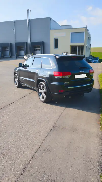 Jeep Grand Cherokee 3.0 CRD Overland — SUV robuste, moteur diesel performant, entretien à jour — fianco