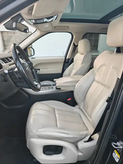 Land Rover Range Rover Sport 3.0 SDV6 Hybrid — SUV Premium Diesel Hybride, 190'000 km — dashboard