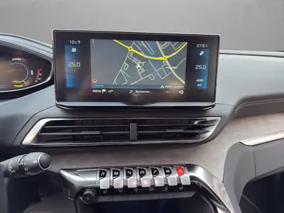Peugeot 5008 136 e-DCS6 GT — SUV 7 places hybride, très bas kilométrage — Thumbnail 15