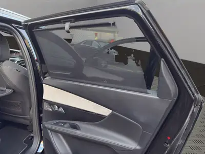 Peugeot 5008 136 e-DCS6 GT — SUV 7 places hybride, très bas kilométrage — Thumbnail 21
