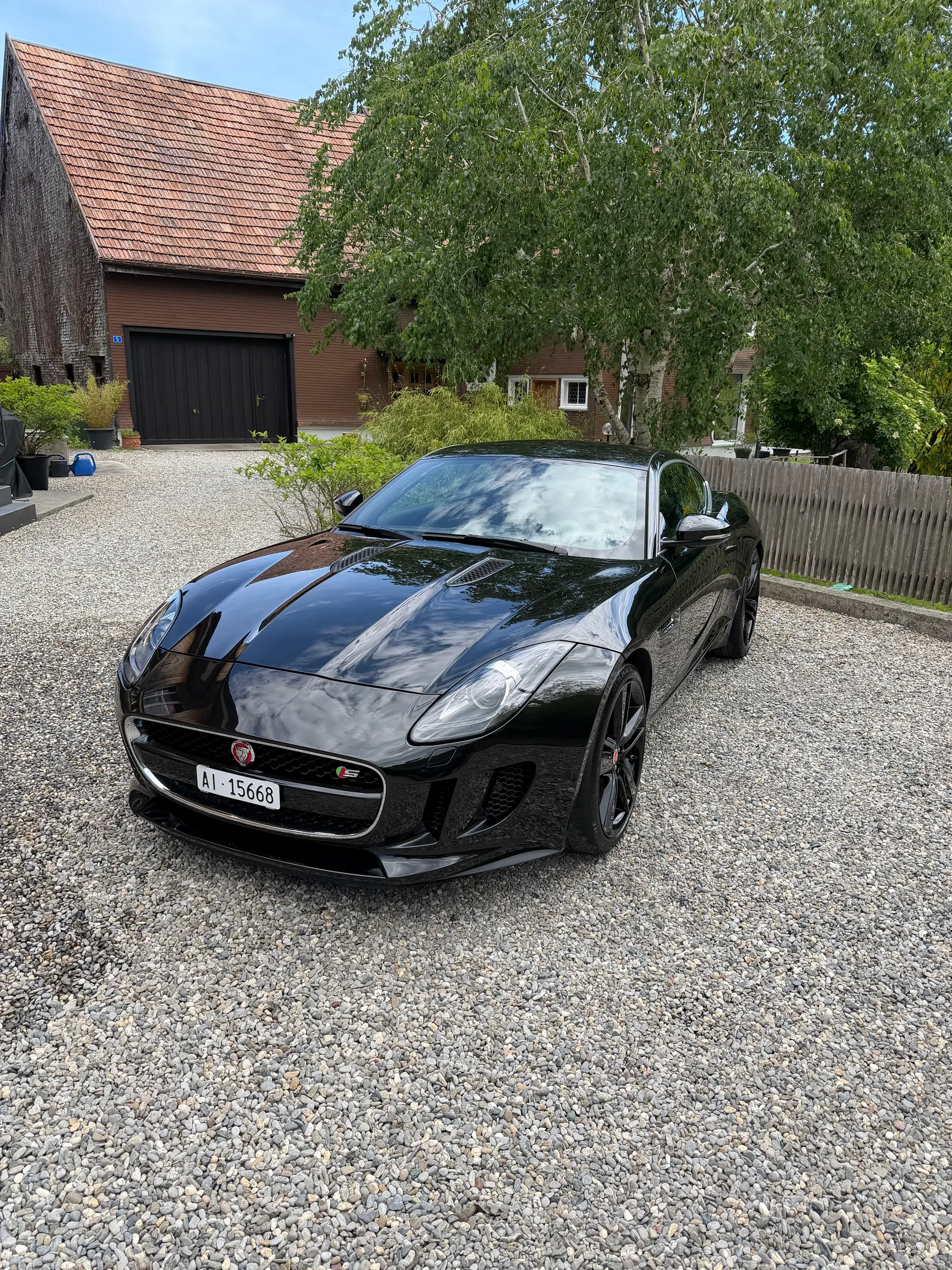 Jaguar F-Type Coupé S — Sportive britannique 380 ch, faible kilométrage