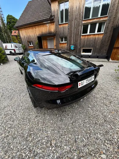 Jaguar F-Type Coupé S — Sportive britannique 380 ch, faible kilométrage — Miniature 8