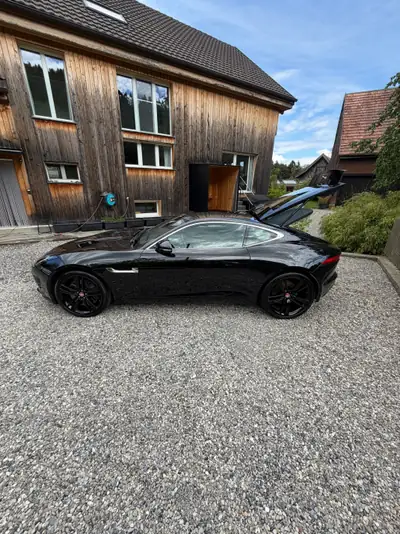 Jaguar F-Type Coupé S — Sportive britannique 380 ch, faible kilométrage — Miniature 9