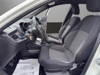 Alfa Romeo Giulietta 1.4 T — Élégance italienne, moteur dynamique et entretien complet — Thumbnail 9