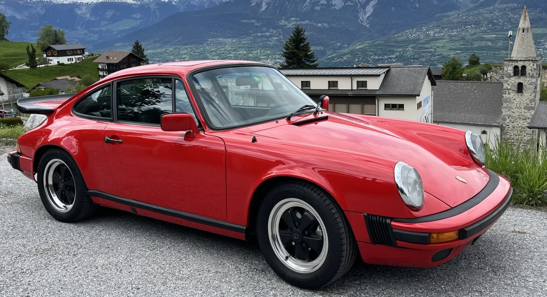 Porsche 911 SC 1980 — Icône sportive vintage, moteur révisé, faible kilométrage