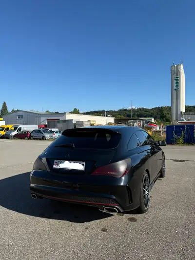 Mercedes-Benz CLA 250 Shooting Brake — Élégance sportive et polyvalence 4Matic — Heckansicht