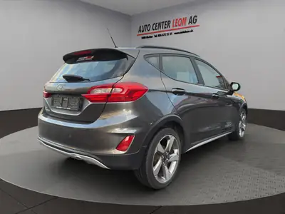 Ford Fiesta 1.0 SCTi Active — Citadine économe avec navigation et chauffage intégré — détail