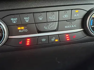 Ford Fiesta 1.0 SCTi Active — Citadine économe avec navigation et chauffage intégré — Miniature 25