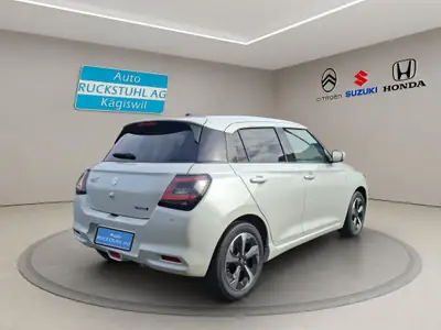 Suzuki Swift 1.2 Compact Top Hybrid — Citadine agile et écologique — rear view