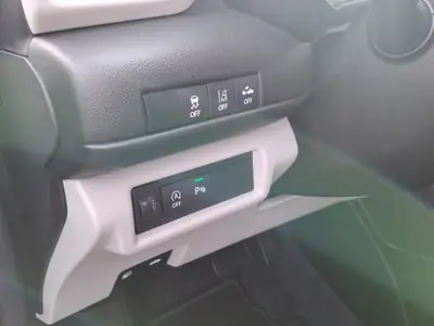 Suzuki Swift 1.2 Compact Top Hybrid — Citadine agile et écologique — detail