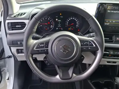 Suzuki Swift 1.2 Compact Top Hybrid — Citadine agile et écologique — Thumbnail 7