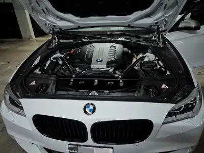 BMW M550d Touring xDrive — Break diesel haute performance, entretien suivi — Thumbnail 12