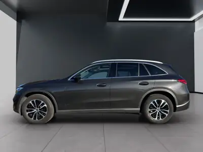 Mercedes-Benz GLC 200 4Matic — SUV hybride léger, 31 600 km seulement — Thumbnail 7