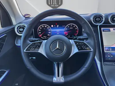 Mercedes-Benz GLC 200 4Matic — SUV hybride léger, 31 600 km seulement — Thumbnail 10