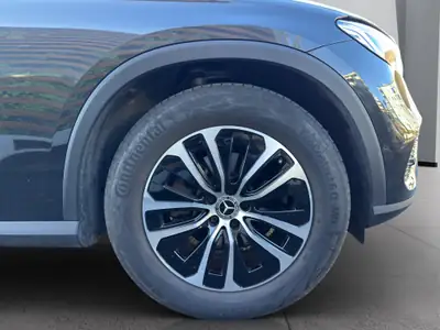 Mercedes-Benz GLC 200 4Matic — SUV hybride léger, 31 600 km seulement — Thumbnail 20