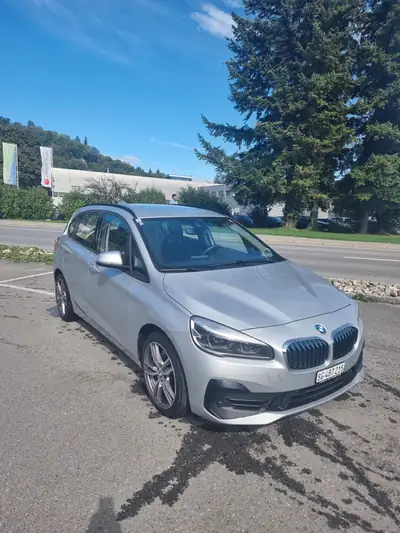 BMW 225xe iPerformance — Monospace hybride rechargeable, 60'000 km seulement — vista esterna