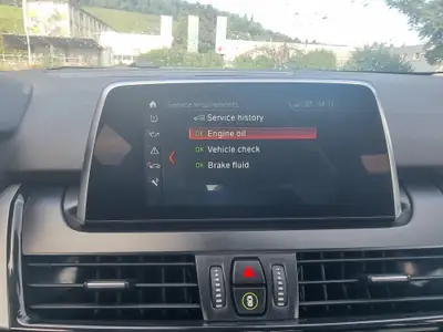 BMW 225xe iPerformance — Monospace hybride rechargeable, 60'000 km seulement — interni