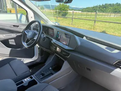 VW Caddy 2.0 TDI DSG — Utilitaire polyvalent, faible kilométrage, boîte automatique — Thumbnail 18