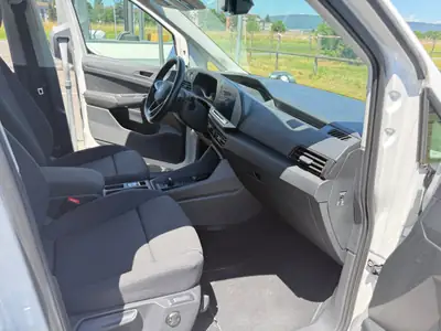 VW Caddy 2.0 TDI DSG — Utilitaire polyvalent, faible kilométrage, boîte automatique — Thumbnail 21