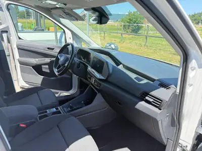 VW Caddy 2.0 TDI DSG — Utilitaire polyvalent, faible kilométrage, boîte automatique — Thumbnail 23