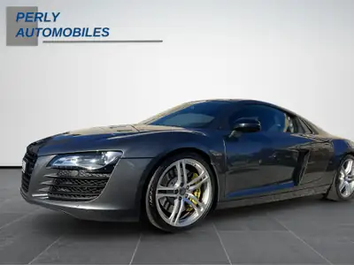 Audi R8 Coupé 4.2 — Supercar légendaire, 420 ch, boîte manuelle authentique — fianco