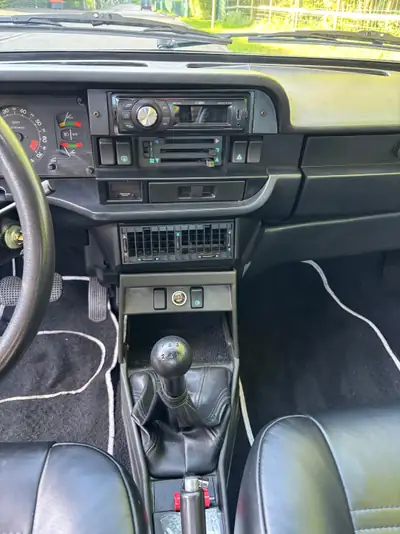 Lancia Beta 2000 Coupé Inj. — Classique italien des années 80, moteur 2.0L performant — Detail