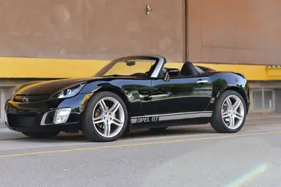 Opel GT 2.0 Turbo — Cabriolet sportif collector, édition « Last Run » exclusive — Miniature 9