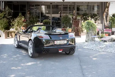 Opel GT 2.0 Turbo — Cabriolet sportif collector, édition « Last Run » exclusive — Miniature 14