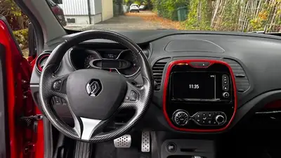 Renault Captur 1.2 T 16V Outdoor — SUV compact robuste, 52'300 km seulement — Detail