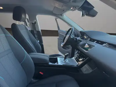 Range Rover Evoque D 150 S — Diesel efficace, 8 équipements, essence de prestige — Thumbnail 17