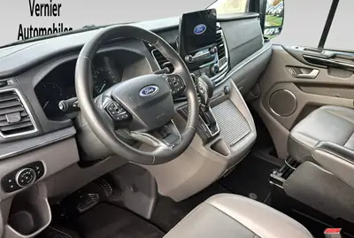 Ford Tourneo Custom 320 L2H1 Titanium X — Minibus 8 places, diesel automatique, très bon état — Thumbnail 12