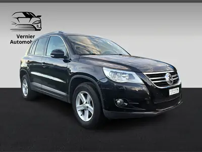VW Tiguan 2.0 TDI Sport&Style — SUV robuste diesel, sans sinistre et expertise récente — exterior view