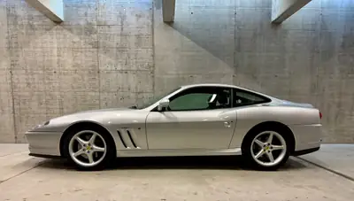 Ferrari F550 Maranello 1997 — Légendaire V12 Biturbo, seulement 23'990 km — Miniatura 7